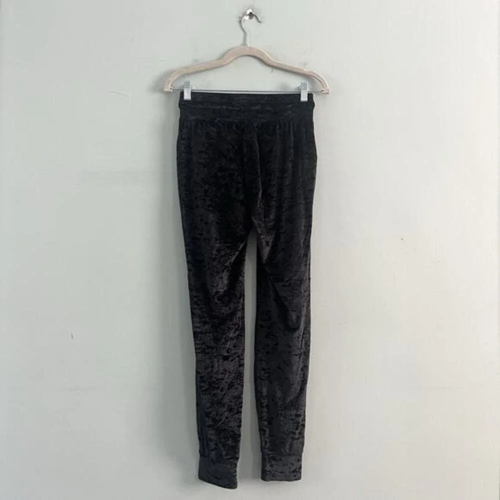 Lululemon Ready to‎ Crush Black Velvet Joggers